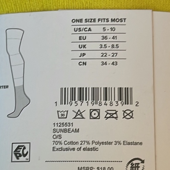 UGG Karsyn Lettuce Edge Socks Bundle - Choose 2 Pairs/Colors - Picture 6 of 7